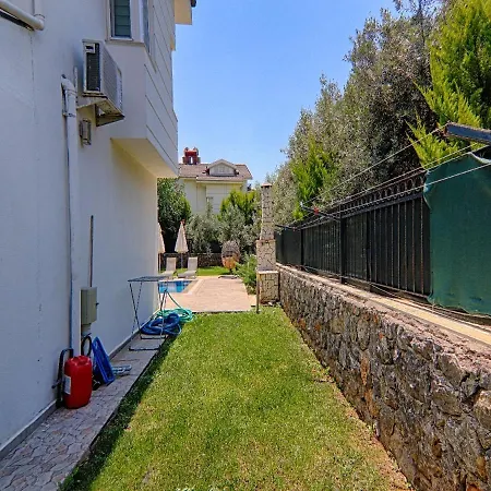 Muhtesem Konum, Oezel Havuz, Cocuk Havuzlu Muestakil Modern Villa *